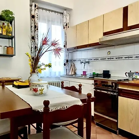 Casa Adriana * Volterra